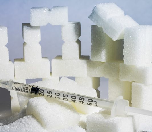 Diabetici by měli mít svůj cukr po jídle pod kontrolou. Předejdou tak řadě zdravotních komplikací