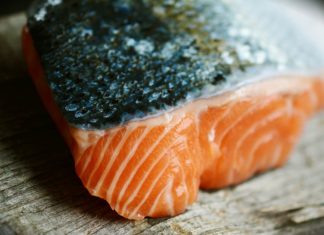 Losos jako zdroj omega-3 kyselin nestačí