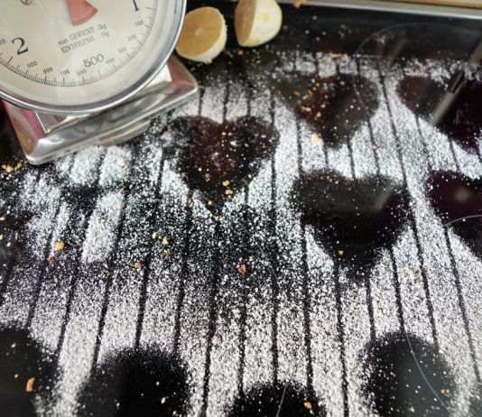 Valentýn ve stylu handmade. Upečte letos pro drahou polovičku sladký dárek