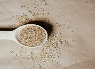 Quinoa. Řada výrobků slibovala více bílkovin a vlákniny, než jaká byla realita